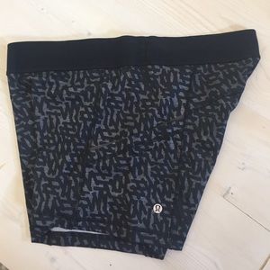 Lululemon 4” shorts size 10